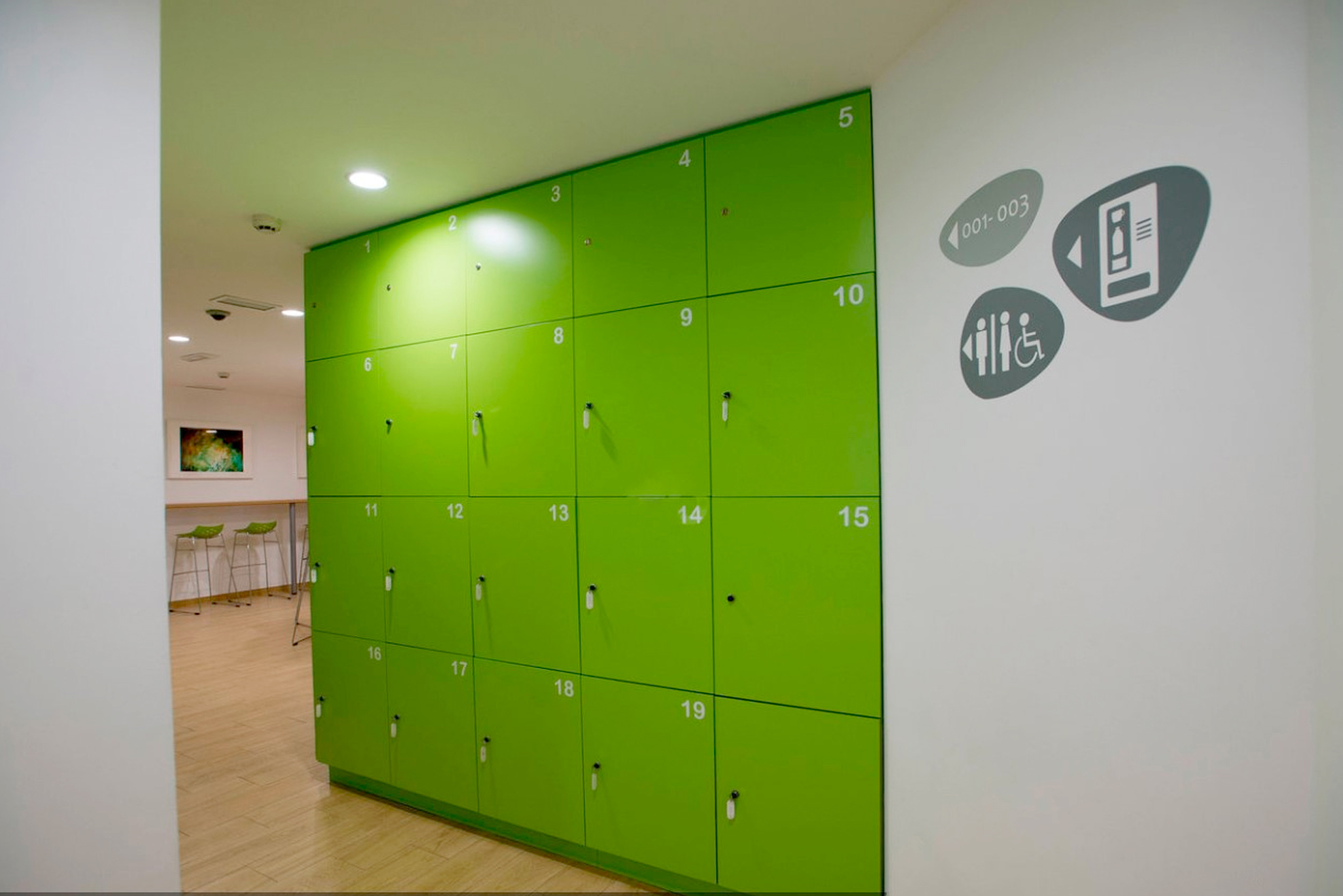 Smart Room Barcelona 24h Free Lockers